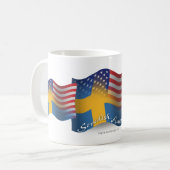 スウェーデンアメリカの振る旗 コーヒーマグカップ (正面左)