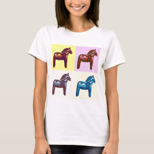 スウェーデン人のDalaの馬、スウェーデンのポップアート、モダンなスウェ Tシャツ