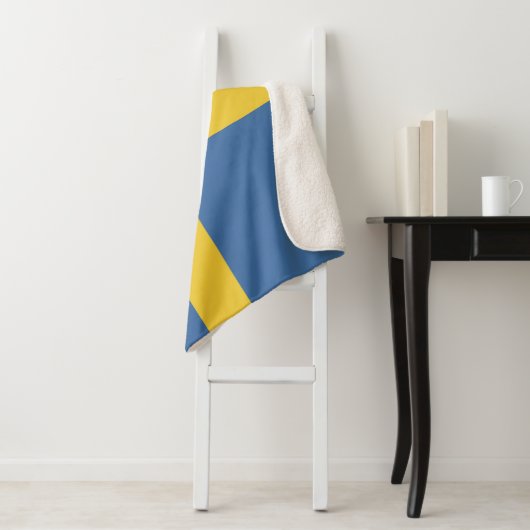 スウェーデン国旗 シェルパブランケット (インサイチュ)