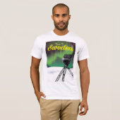 スウェーデン旅行 オーロラ カメラポスター Tシャツ (正面フル)