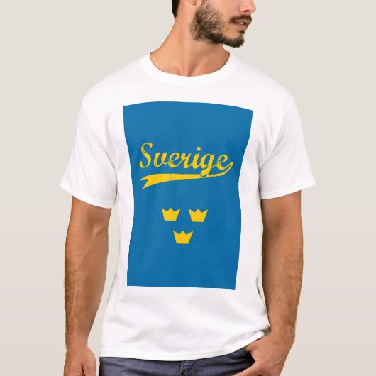 スウェーデン、スベージュ、3クラウン Tシャツ (正面)