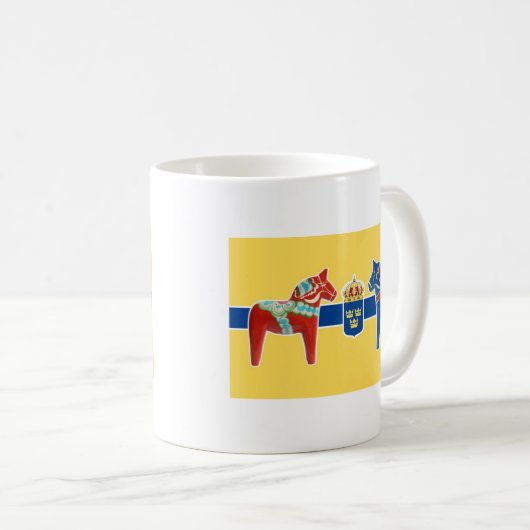 スウェーデンDalaの紋章付き外衣 コーヒーマグカップ (正面右)