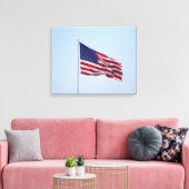 スカイカラーになびくアメリカ国旗16x20 キャンバスプリント (インサイチュ (リビング))