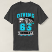 スカイダイビング誕生日65歳Skydivin Tシャツ (デザイン正面)