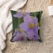 スカイフラワーつる植物トロピカルパープルフローラ クッション (ブランケット)