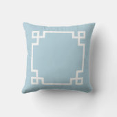 スカイブルーとホワイトギリシャ鍵 クッション (裏面)