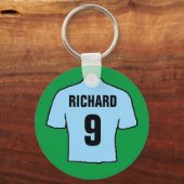 スカイブルーのサッカーシャツデザイン。 キーホルダー (裏面)