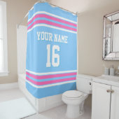 スカイブルーホットピンクホワイトストライプスポーツジャージー シャワーカーテン (インサイチュ)