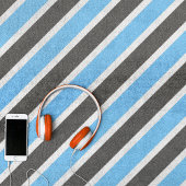 スカイブルーモダングレイ対角線ストライプ ビーチタオル