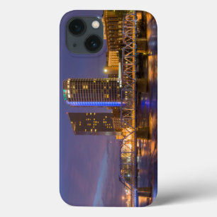 スカイラインアットダスクザグランドリバー iPhone 13ケース