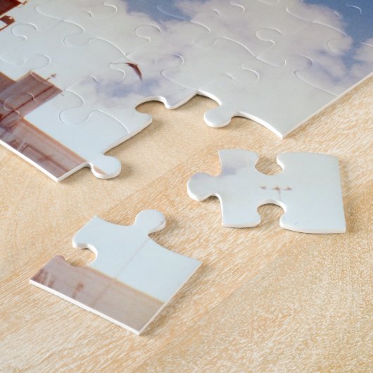 スカイラブ計画の宇宙局を進水させる土星V ジグソーパズル (側面)