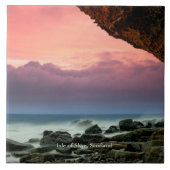 スカイ島、スコットランド人はラベルを貼っていた。 タイル (正面)