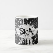 スカミュージック市松模様にオールドスクールパンクロック80's コーヒーマグカップ (中央)