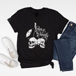 スカルさくらんぼ不気味と甘いゴシックのハロウィーン Tシャツ<br><div class="desc">この不気味な季節ユーモアのあるのゴシックワードローブに完璧な追加の私たちの最先端と「ベリー致命的」なスカルさくらんぼTシャツを紹介。このユニークスカルシャツは、2人のスカルを巧みにさくらんぼとして持つ印象的なデザインを特徴とし図解入りの、写真付きのて、「ベリー・デール」という機知に富んだフレーズを伴う。 闇のユーモアとゴシックのスタイルを組み合わせたこの一品でハロウィーンの精神を受け入れる。このシャツは、マカバーのtouchを鑑賞する友人や家族のための理想的なハロウィーンギフトである。ハローウィンパーティや外出に最適カジュアルで、頭を回転させ、会話を刺激する。</div>