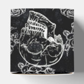 スカルとチョークバラ | Gothic Glamありがとうございました フェイバーボックス (上部)