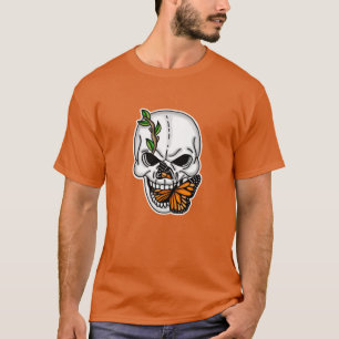 スカルとバタフライデジタルアート Tシャツ
