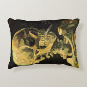 スカルとバーニングシガレットby Vincent van ゴッホ アクセントクッション (正面)