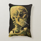 スカルとバーニングシガレットby Vincent van ゴッホ アクセントクッション (裏面(縦))