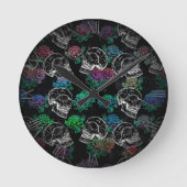 スカルと暗いバラ |グファンキーラムグラデーション ラウンド壁時計 (正面)