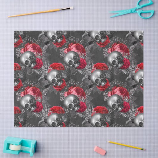 スカルと灰色の切り離し上の赤い花 薄葉紙 (クラフト)