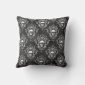 スカルと灰色ゴシック クッション (裏面)