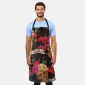 スカルと花の日の死んだシームレスなバックグロ エプロン (着用した状態)