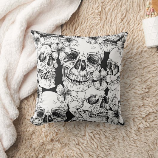 スカルと花 クッション (ブランケット)