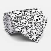 スカルの山のタイ ネクタイ (ロール)