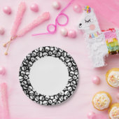 スカルを黒の背景パターンで表示 ペーパープレート (パーティー)