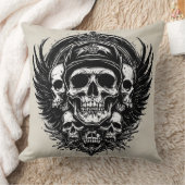 スカルデザインは翼とシンボルを特徴とする クッション (ブランケット)