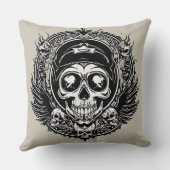 スカルデザイン（翼と記号） クッション (裏面)
