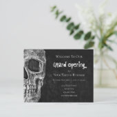 スカルバジェットグランドオープン白黒タトゥーショップ ポストカード (スタンド正面)