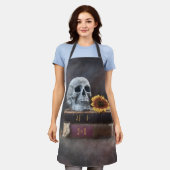 スカルヴィンテージブックスイエローサンフラワーゴシック エプロン (着用した状態)