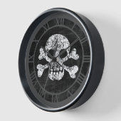 スカル擦り切れた及びクロスボーンのラウンドクロック 壁時計 (傾斜)