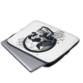 スカル違うスタイル38 ラップトップスリーブ (正面下部)