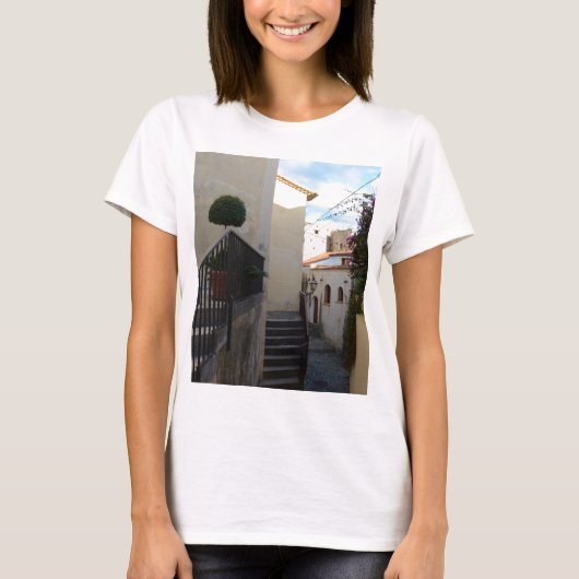 スカレアの街並み Tシャツ (正面)