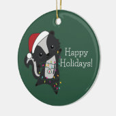 スカンククリスマススススカンク冬動物アダルトクロス セラミックオーナメント (左)