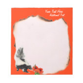 スカンクス香り花もカスタマイズ可能なメモ帳 ノートパッド (正面)