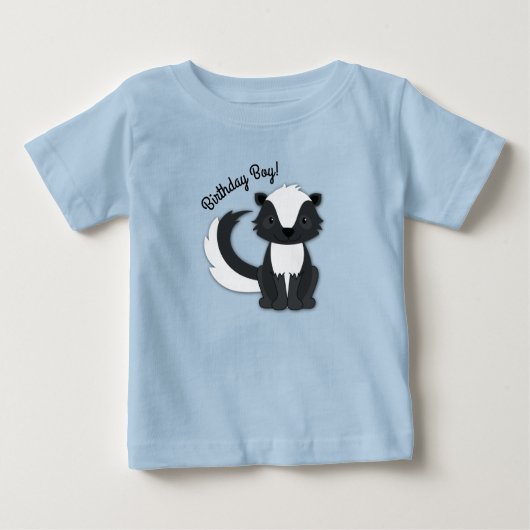 スカンク誕生日パーティーキッズ ベビーTシャツ (正面)