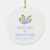 スカンジィフォーク花ブルーイエローカスタムウェディング セラミックオーナメント (正面)