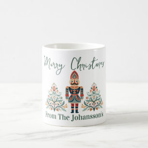 スカンジナビアのくるみ割り人形のカスタムネーム クリスマス コーヒーマグカップ