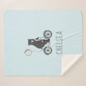 スカンジナビアのクマがバイクミニマリストブルー シェルパブランケット (正面(横))