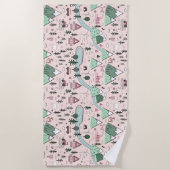 スカンジナビアのファームタウンパターンピンク ビーチタオル (正面)