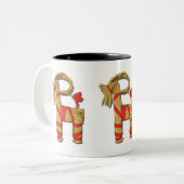 スカンジナビアのユール(キリスト降誕祭)のヤギ ツートーンマグカップ (正面左)