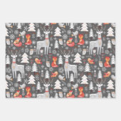 スカンジナビアの森林の動物のクリスマスホリデー ラッピングペーパーシート (正面)