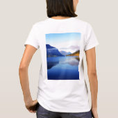 スカンジナビアの美しい Tシャツ (裏面)