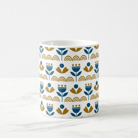 スカンジナビアフォークアートシームレスなヴィンテージパターン コーヒーマグカップ (中央)