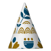 スカンジナビアフォークアート、カラフルパターン。 パーティーハット (右)
