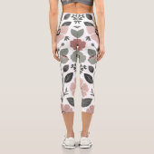 スカンジナビアフォーク花模様 – 様式化プリムローズ カプリレギンス (裏面)