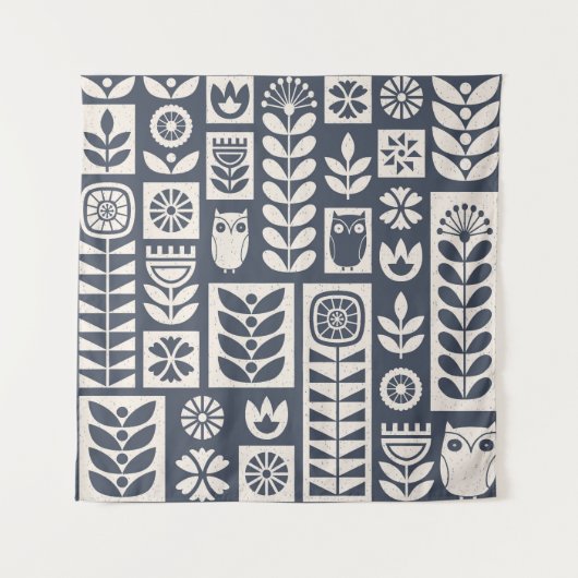 スカンジナビアフローラ：ホワイト、ブルー、ミニマリスト。 タペストリー (正面)